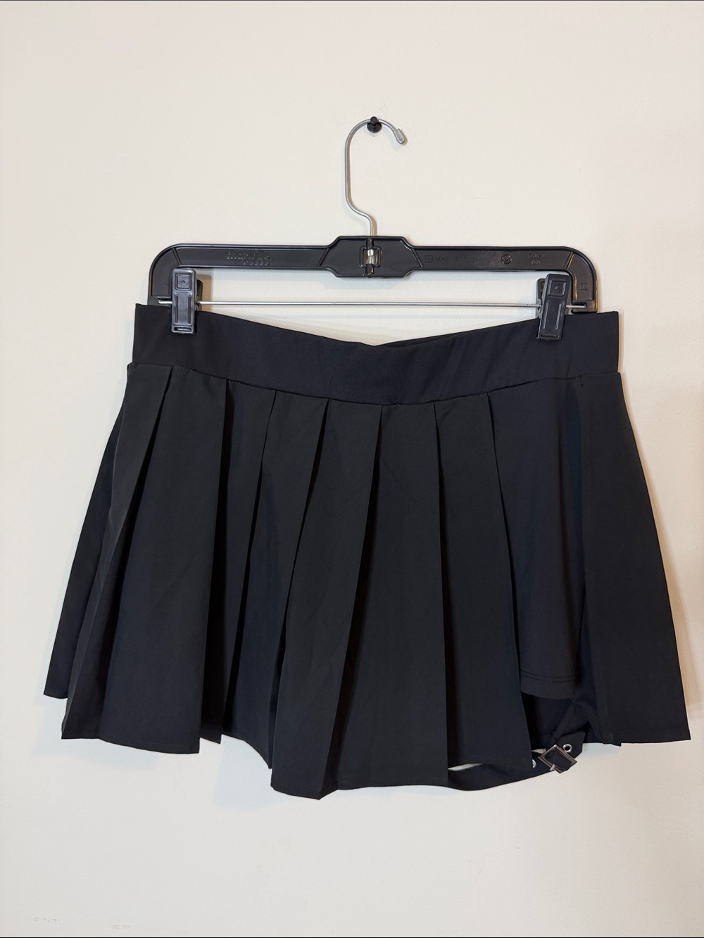 Halara Breezeful High Waisted Pleated Skort Adjustable Buckle Black